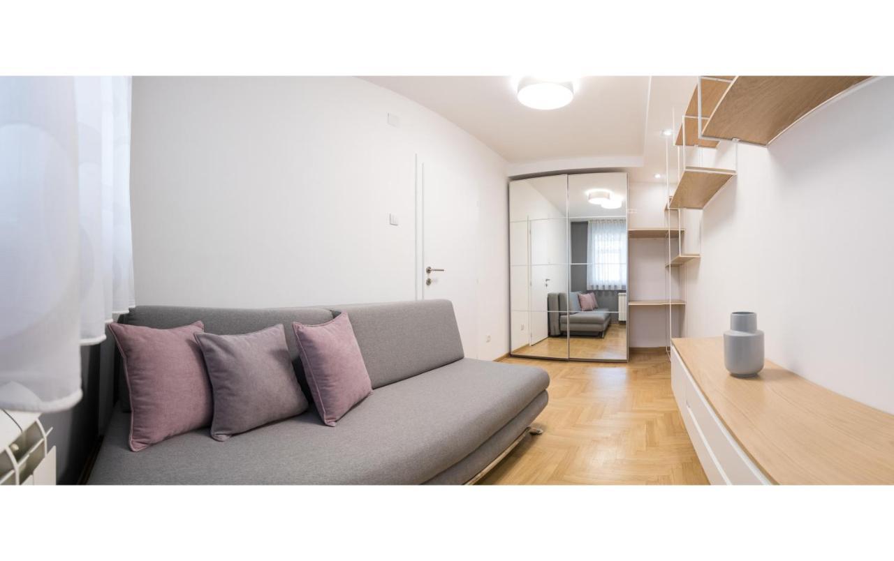 Arena's finest apartment Belgrade Extérieur photo