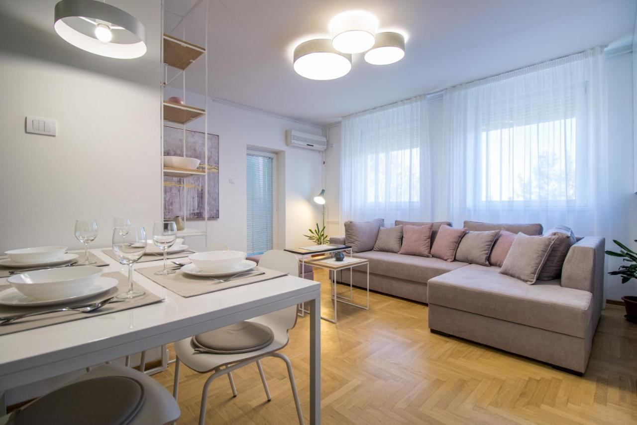 Arena's finest apartment Belgrade Extérieur photo