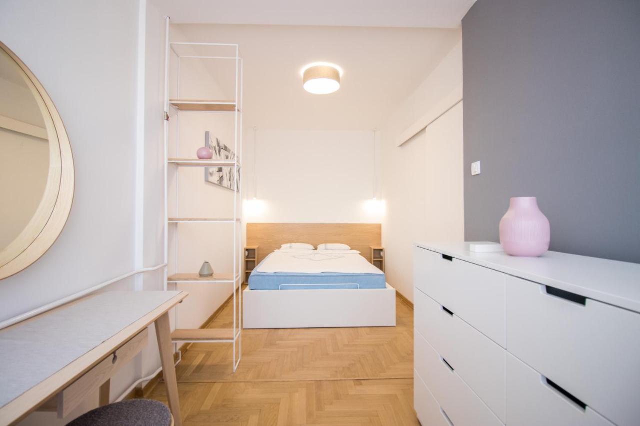Arena's finest apartment Belgrade Extérieur photo