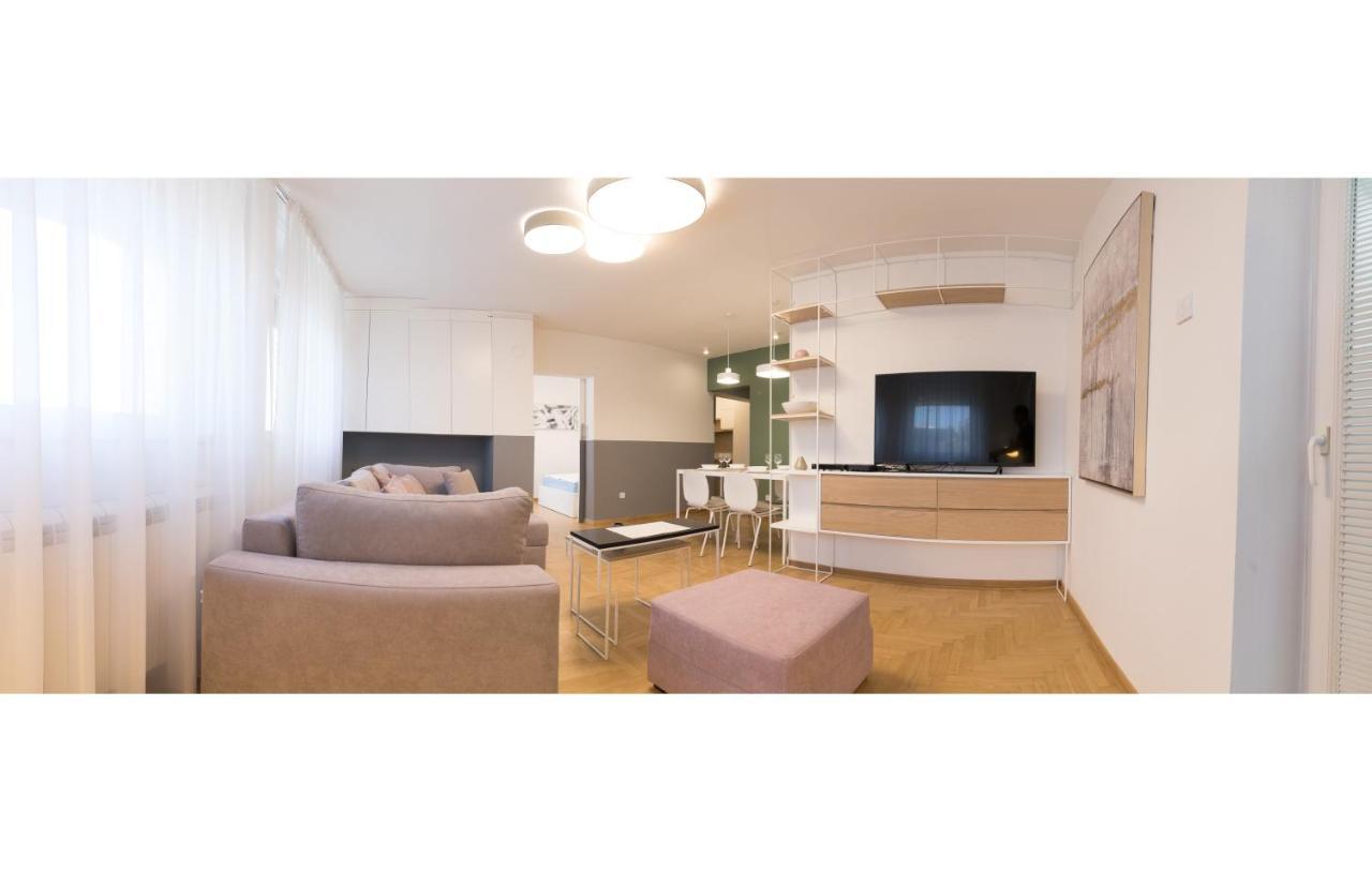 Arena's finest apartment Belgrade Extérieur photo