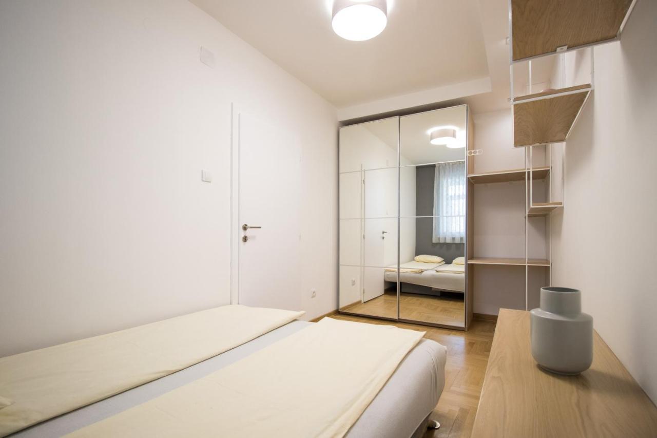Arena's finest apartment Belgrade Extérieur photo
